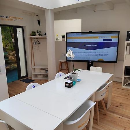 Superbe Appartement Avec Espace De Travail Nogent-sur-Seine エクステリア 写真